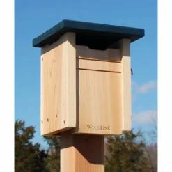 Woodlink Cedar Swallow Or Bluebird House With Blue Roof