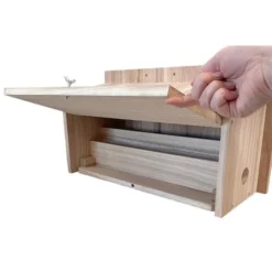 Prime Retreat Post / Pole Mounted Houses Horizontal Winter Roost 8 Prime Retreat Post / Pole Mounted Houses Horizontal Winter Roost